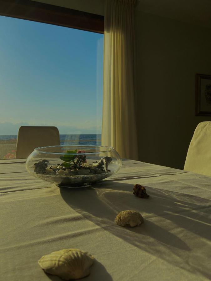 Hotel La Lampara Реджо-ди-Калабрия Экстерьер фото