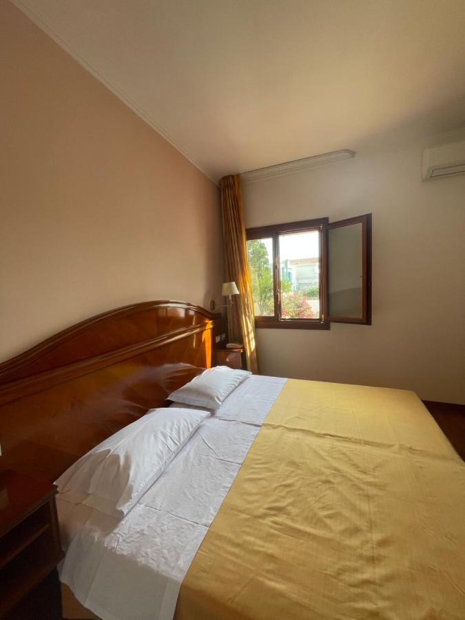 Hotel La Lampara Реджо-ди-Калабрия Экстерьер фото